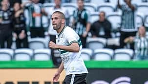 Coxa bate o Furacão no Athletiba 