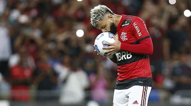 Flamengo é o time que mais teve pênaltis marcados ao seu favor no Brasileirão; Veja a lista 