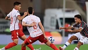 Internacional x Fluminense: onde assistir ao vivo grátis e escalações