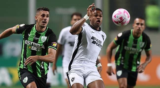 Júnior Santos marca duas vezes e garante vitória do líder Botafogo sobre o lanterna América-MG