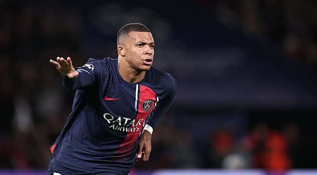 Mbappé brilha, PSG vence o Milan e assume a liderança do 'Grupo da Morte' da Champions