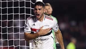 São Paulo goleia o Grêmio e se distancia da zona de rebaixamento