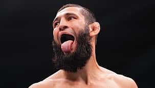 UFC 294: Khamzat Chimaev vence Usman e assegura chance pelo cinturão dos médios