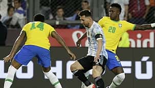 A escalação mais valiosa com jogadores da Seleção Brasileira e Argentina