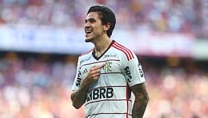 Após duas derrotas, Flamengo supera o Fortaleza no Castelão e volta a vencer no Brasileirão