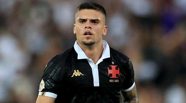 Top 10 camisas mais bonitas da história do Vasco; veja a galeria de fotos