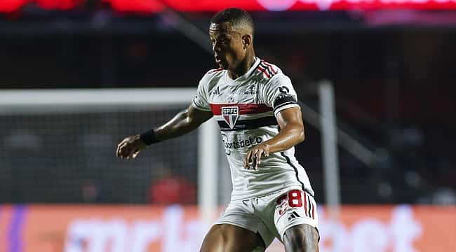 São Paulo vence o Bahia e tira a chance do Tricolor de Aço sair do Z4