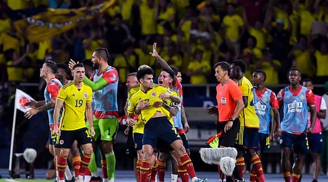 Com dois gols de Luis Díaz, Colômbia vira sobre o Brasil e sobe para terceiro nas Eliminatórias