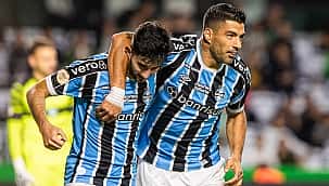 Com gol no fim da partida, Grêmio derrota Coritiba e retorna à vice-liderança; Veja como foi a partida