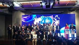 Destaque esportivo do ano, Dorival pede reforços no SP; veja os premiados no Troféu Aceesp 2023 