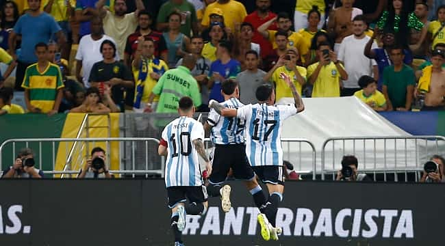 Pancadaria no Maracanã evita início do jogo entre Brasil e Argentina pelas  Eliminatórias - Super Rádio Tupi