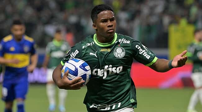 Endrick entra na lista dos jogadores mais jovens convocados pela Seleção Brasileira