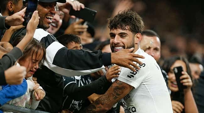 Frango de Bento, gol de Yuri Alberto! Corinthians vence o Athletico e respira no Brasileirão
