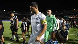 Hat-trick de Suárez poderia ter sido evitado se o jogo fosse no Nilton Santos; Entenda