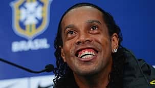 Relembre os principais jogadores revelados pelo Grêmio