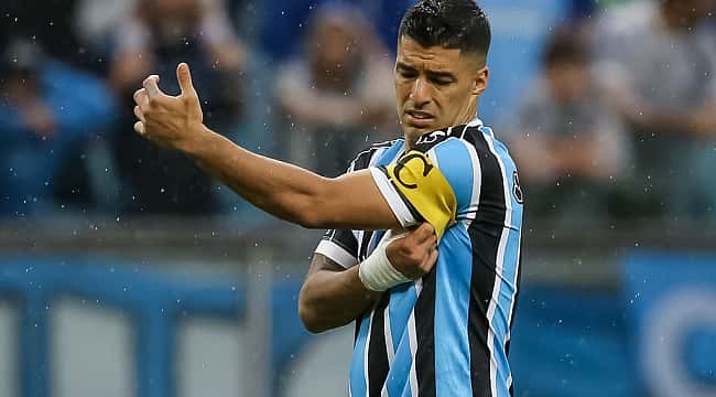 Renato Gaúcho confirma saída de Suárez do Grêmio: "Tristeza grande. Vamos sentir saudade"
