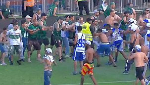 Coritiba bate Cruzeiro em jogo envolvendo briga entre torcidas; assista