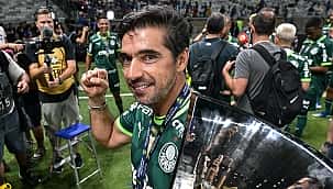 Após título brasileiro, Abel Ferreira fala sobre seu futuro: "Não posso garantir nada"