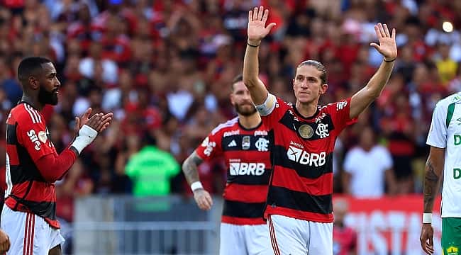 As melhores imagens da despedida de Filipe Luís e Rodrigo Caio no Maracanã