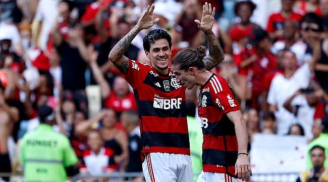 Em dia de despedidas, Flamengo vence Cuiabá e encaminha vaga direta na Libertadores 