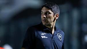 Lucio Flavio conta bastidores da queda de rendimento do Botafogo