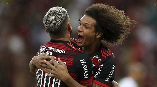 Os jogadores que ainda estão em atividade com mais títulos pelo Flamengo