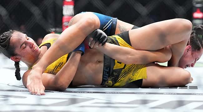 UFC 296: Ariane Lipski atropela Casey O'Neill e se garante no ranking peso-mosca
