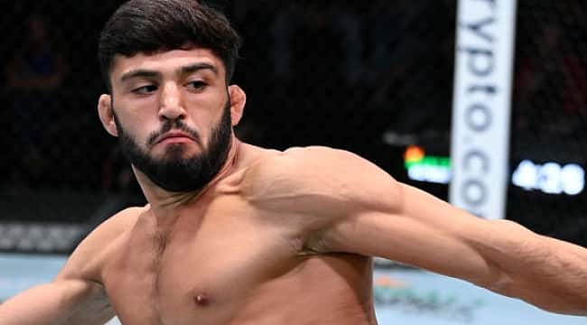 UFC Austin: Tsarukyan nocauteia Dariush de forma brutal; veja os resultados oficiais