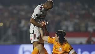 Corinthians x São Paulo: onde assistir ao vivo grátis e escalações