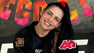 Escalada para o UFC 297, Polyana Viana é fenômeno no Instagram