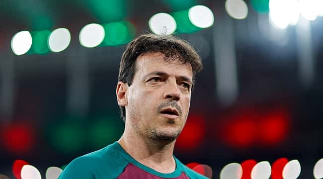 Fernando Diniz é listado entre os melhores treinadores de clubes em 2023, segundo a IFFHS
