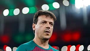 Fernando Diniz é listado entre os melhores treinadores de clubes em 2023, segundo a IFFHS