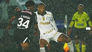 Com reservas, Palmeiras marca no fim e bate o RB Bragantino no Nabizão 