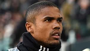 Fluminense acerta com Douglas Costa