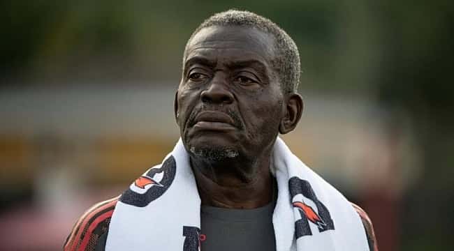 Massagista ídolo do Flamengo, Denir, morre aos 75 anos
