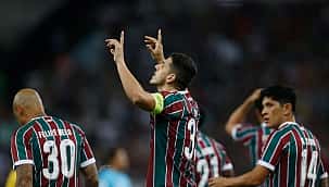 Nino exalta Diniz em sua despedida do Fluminense: "É preciso ter coragem"