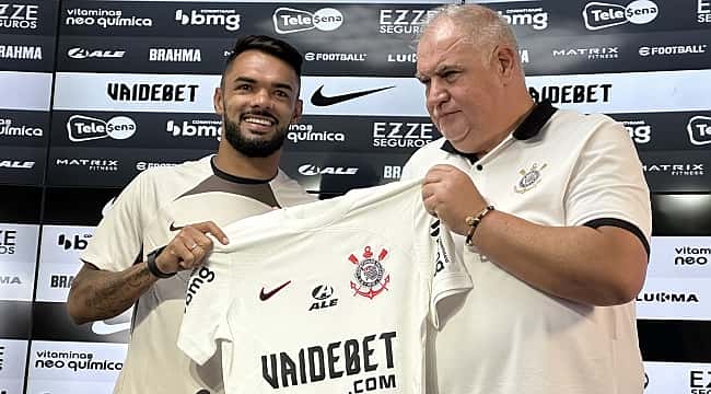 Raniele se apresenta no Corinthians: "Não tenho vaidade. Se precisar jogar no gol, vou ajudar"
