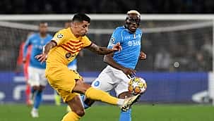 Barcelona empata com Napoli e decide em casa a classificação para as quartas da Champions