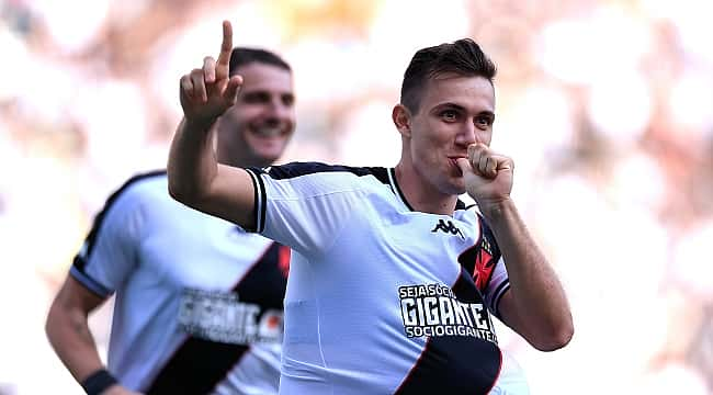 De virada, Vasco faz quatro gols e vence o Botafogo dentro do Nilton Santos 