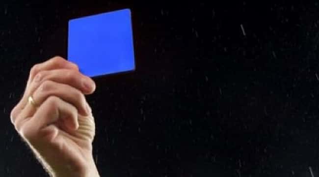 Fifa nega uso imediato do cartão azul no futebol