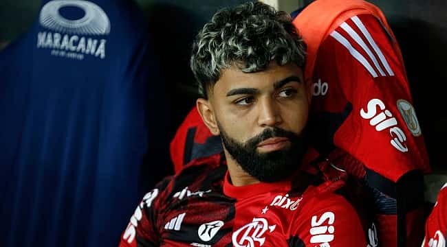 Incomodado com o comportamento de Gabigol como reserva, Flamengo já admite vendê-lo