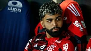 Incomodado com o comportamento de Gabigol como reserva, Flamengo já admite vendê-lo