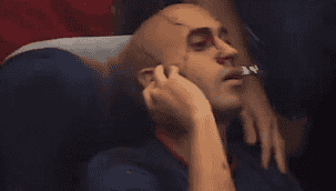 Ônibus do Fortaleza é apedrejado no Recife 