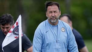 Presidente do Corinthians admite dívida bilionária e revela que acertou tudo com Gabigol