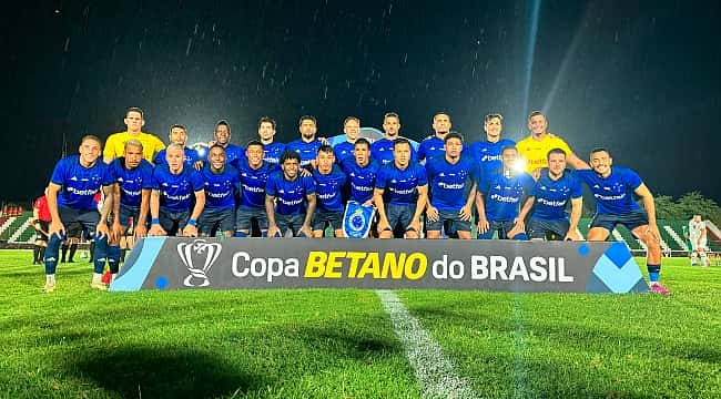 Raposa, dinossauro e zebra: Sousa elimina Cruzeiro na primeira fase da Copa do Brasil