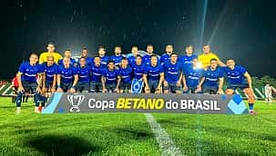 Raposa, dinossauro e zebra: Sousa elimina Cruzeiro na primeira fase da Copa do Brasil
