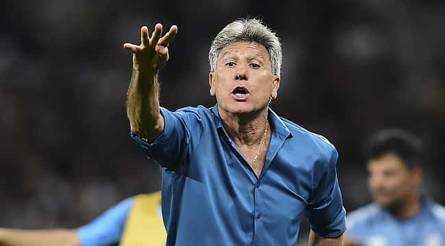 Renato Gaúcho critica imprensa: "Eu quase pensei em jogar com dois goleiros hoje"