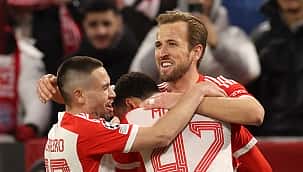 Bayern de Munique reage em casa, vence a Lazio e avança às quartas de final da Champions