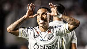 Com Neymar na torcida, Santos derrota Palmeiras na primeira partida da final do Paulistão