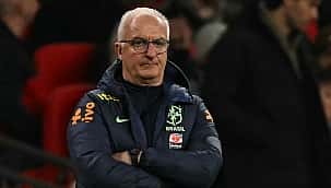 Dorival Júnior define escalação de Brasil para amistoso contra Espanha